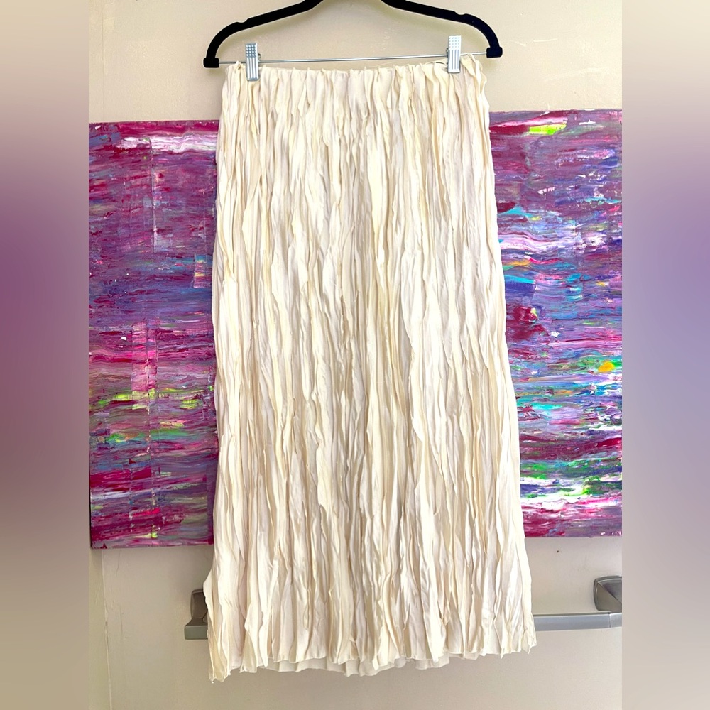 Gorgeous Vince skirt size 2